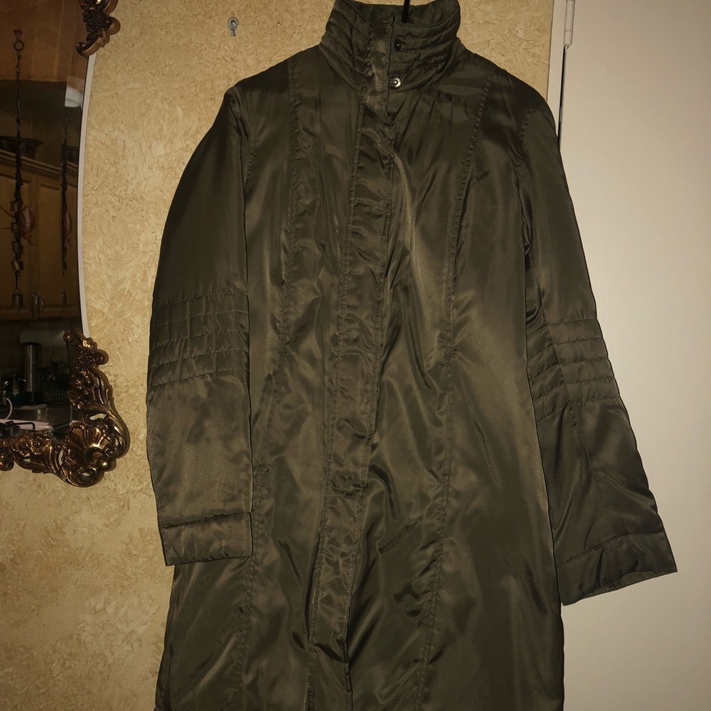 GREEN JACKET